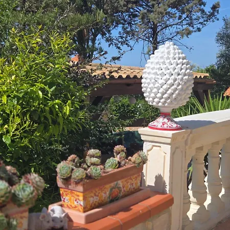 Beb Ylenia Bed & Breakfast *